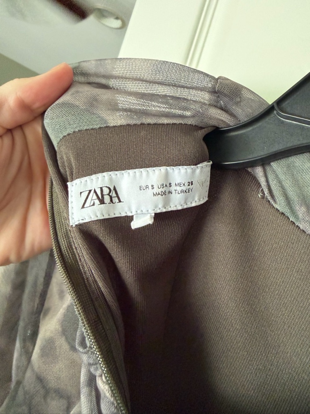 Zara Gray size Small Ruched Long-Sleeve Bodycon Dress - Picture 5 of 8